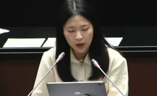 賴清德鬥爭在野黨卻砍掉縣市補助款
徐巧芯嗆爆：賣了台積電不夠還要賣台