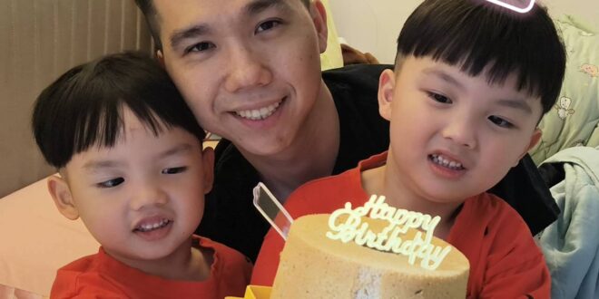 感謝大家的生日祝福
祝願大家平安健康發財喜樂！
邁入37歲！責任更大！


這是一路切蛋糕吹蠟燭的一個生日
直播到凌晨太…