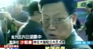 這可能是近年來頭一次中共助選團踢到鐵板，看來大家都懂了，對那種選前跑來干擾的共產蒼蠅就是要這四個字還給他們。