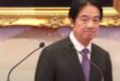 今天T台記者拿朱立倫嗆柯文哲案司法不公來問萊爾校長，結果回答完之後，萊爾校長露出如此表情，看向T台記者方向！