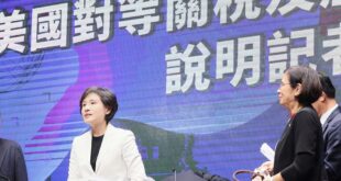 別的國家談判：一塊殺到五毛還多拿一把蔥
我們國家談判：要五毛給一塊順便把手上的菜都送給對方