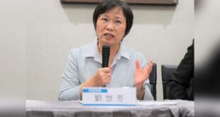 第一次看到有民代因為po出官員魔性訕笑被政府告的，看來我國自由地區很快要變得跟淪陷區一樣和諧囉！
