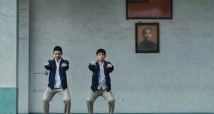 這篇寫的是政治，希望我們的政府能夠正視這個危機。

．
記得嗎？鄭有傑導演的政治諷刺喜劇《潛規則》（2011）當中，一群...