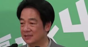 依照賴皮這個賴皮的定義「台獨=台灣不屬於中華人民共和國」，那麼台獨教父就不是李登輝而是蔣中正了，你是不是應該把他的銅像搬...