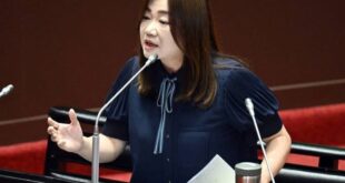 馬文君要不要乾脆一點直接提議廢除國防部好了，不用這樣裝模作樣，反正大家也知道妳想幹什麼。
--
該提案單僅提及本年度預算...