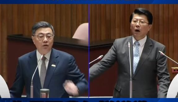 過去民進黨要求馬政府為毒油下台，致癌油事件卓榮泰拒不道歉嗆：「我有說遺憾跟反省！要怎樣道歉？」

一般人的認知道歉就是「…
