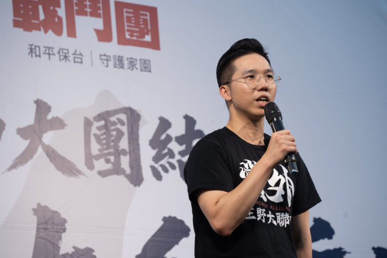 「救台大行動」第四站員林集結圓滿落幕　跨黨派齊聲力推「打造彰化第七都」

由黨外在野大聯盟所發起的「救援台灣戰鬥團」，第...