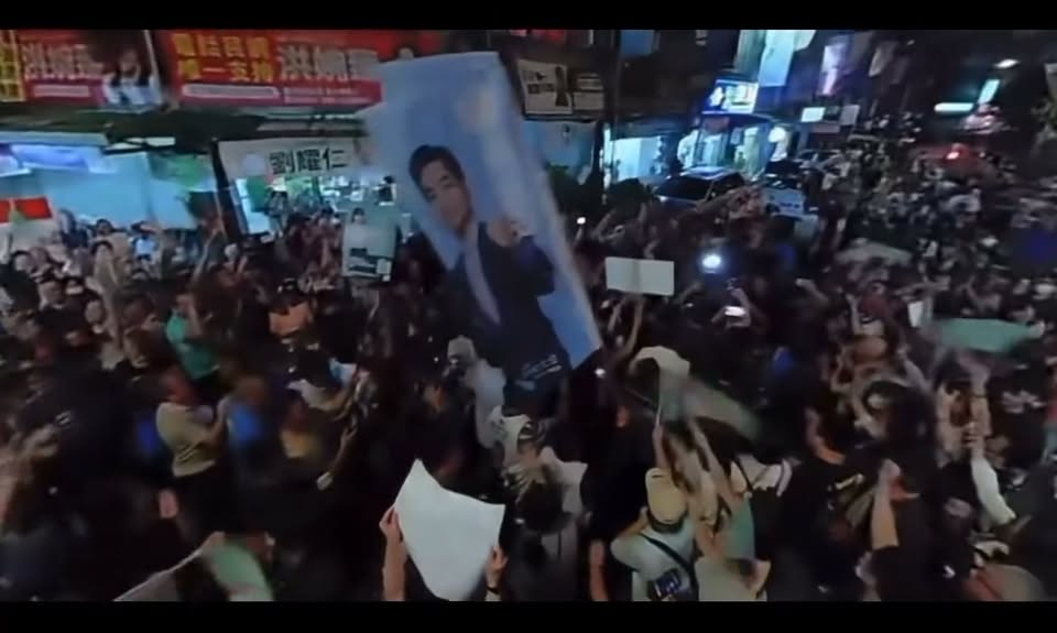我以為 #選舉選到跑去對方場子叫囂 這種事情，是1990年代全民計程車稱霸疏洪道那個年代的歷史，沒想到2026還有機會看...